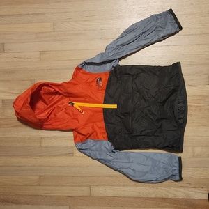 Boys The North Face packable Anorak